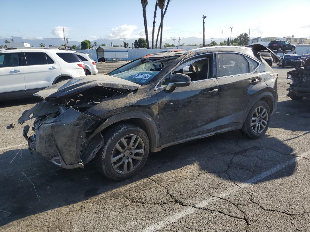 2016 Lexus Nx 200T Base продається в Van Nuys, CA - Rollover