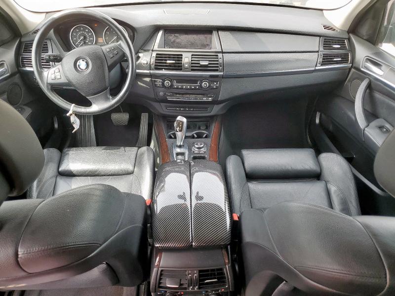 Parquets BMW X5 2012 Czarny