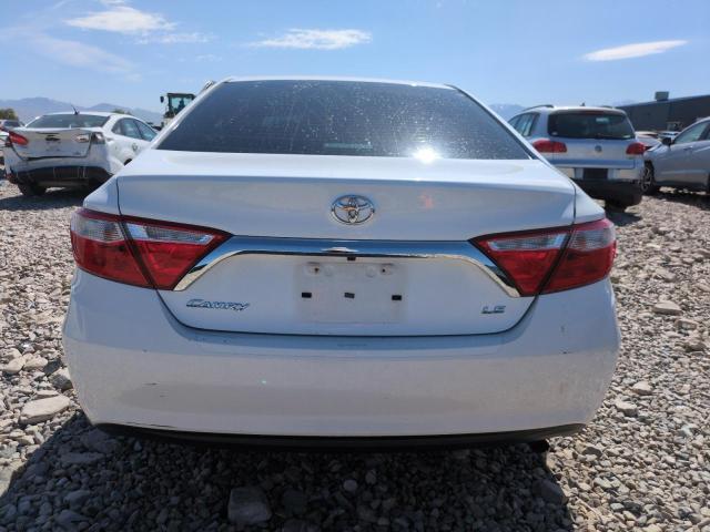  TOYOTA CAMRY 2016 Белый
