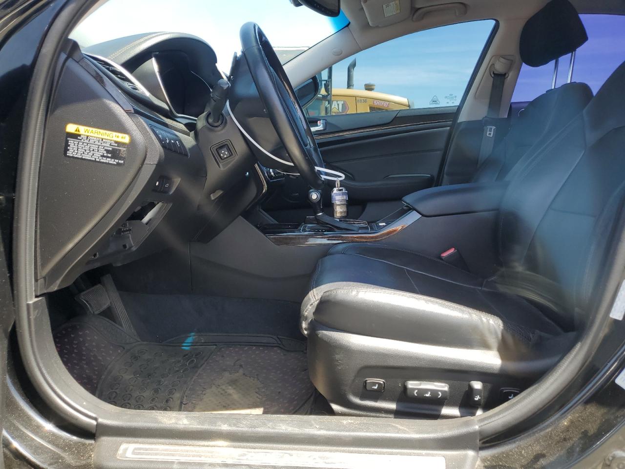 2014 Kia Cadenza Premium VIN: KNALN4D79E5121467 Lot: 56643565