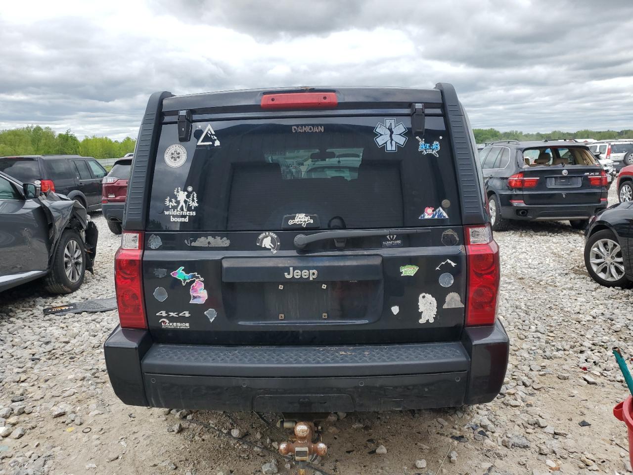 2008 Jeep Commander Sport VIN: 1J8HG48K38C149095 Lot: 57962325