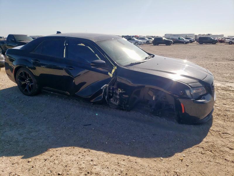  CHRYSLER 300 2022 Czarny