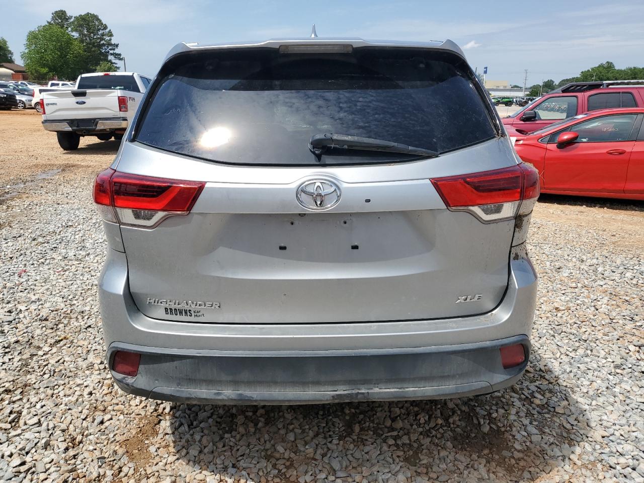 2019 Toyota Highlander Se VIN: 5TDKZRFH7KS559853 Lot: 57116675