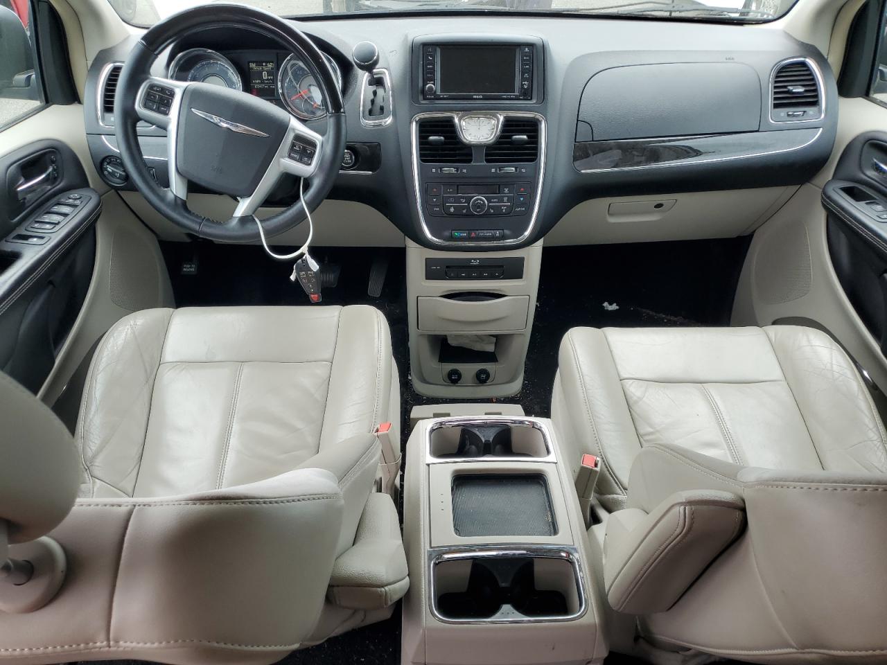 2013 Chrysler Town & Country Limited VIN: 2C4RC1GG5DR646251 Lot: 56163305