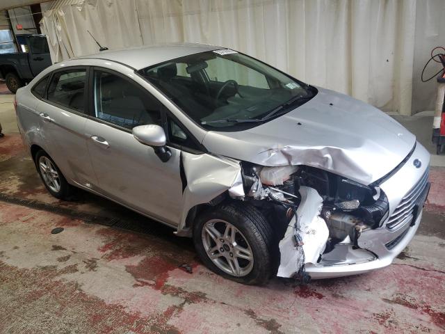  FORD FIESTA 2017 Silver
