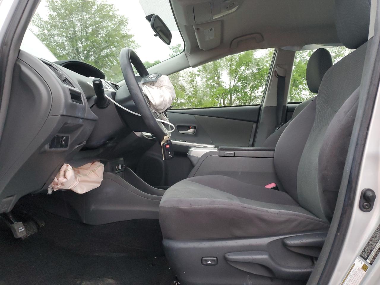 2014 Toyota Prius V VIN: JTDZN3EUXEJ002300 Lot: 56857475