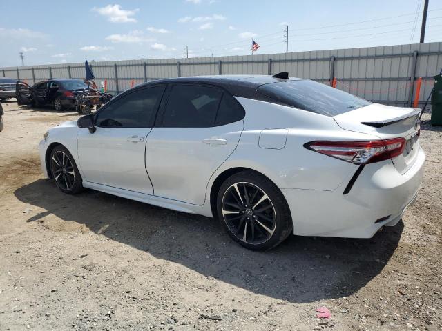  TOYOTA CAMRY 2019 White