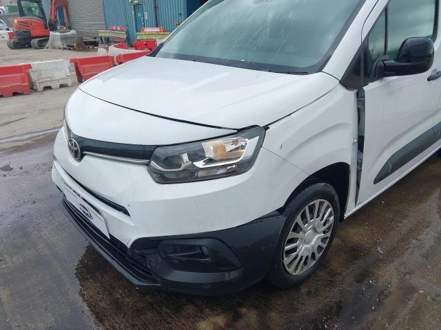 2023 TOYOTA PROACE CIT
