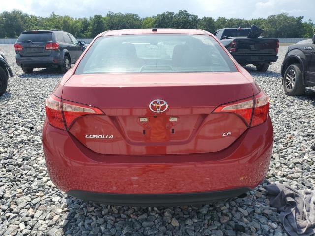  TOYOTA COROLLA 2018 Красный