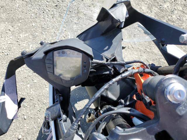 2020 KTM 390 RC  
