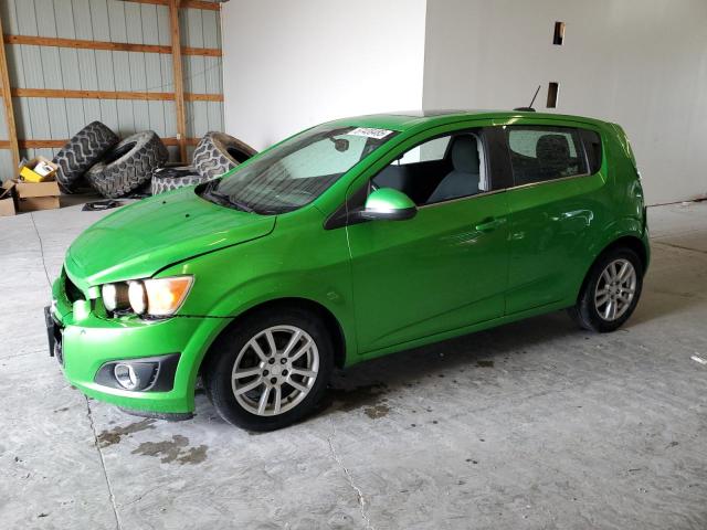 Хэтчбеки CHEVROLET SONIC 2015 Зеленый