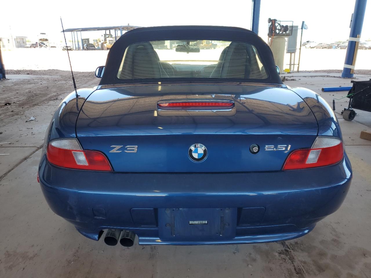 2002 BMW Z3 2.5 VIN: 4USCN33432LM06882 Lot: 57186805