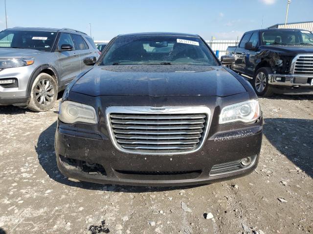  CHRYSLER 300 2012 Коричневый