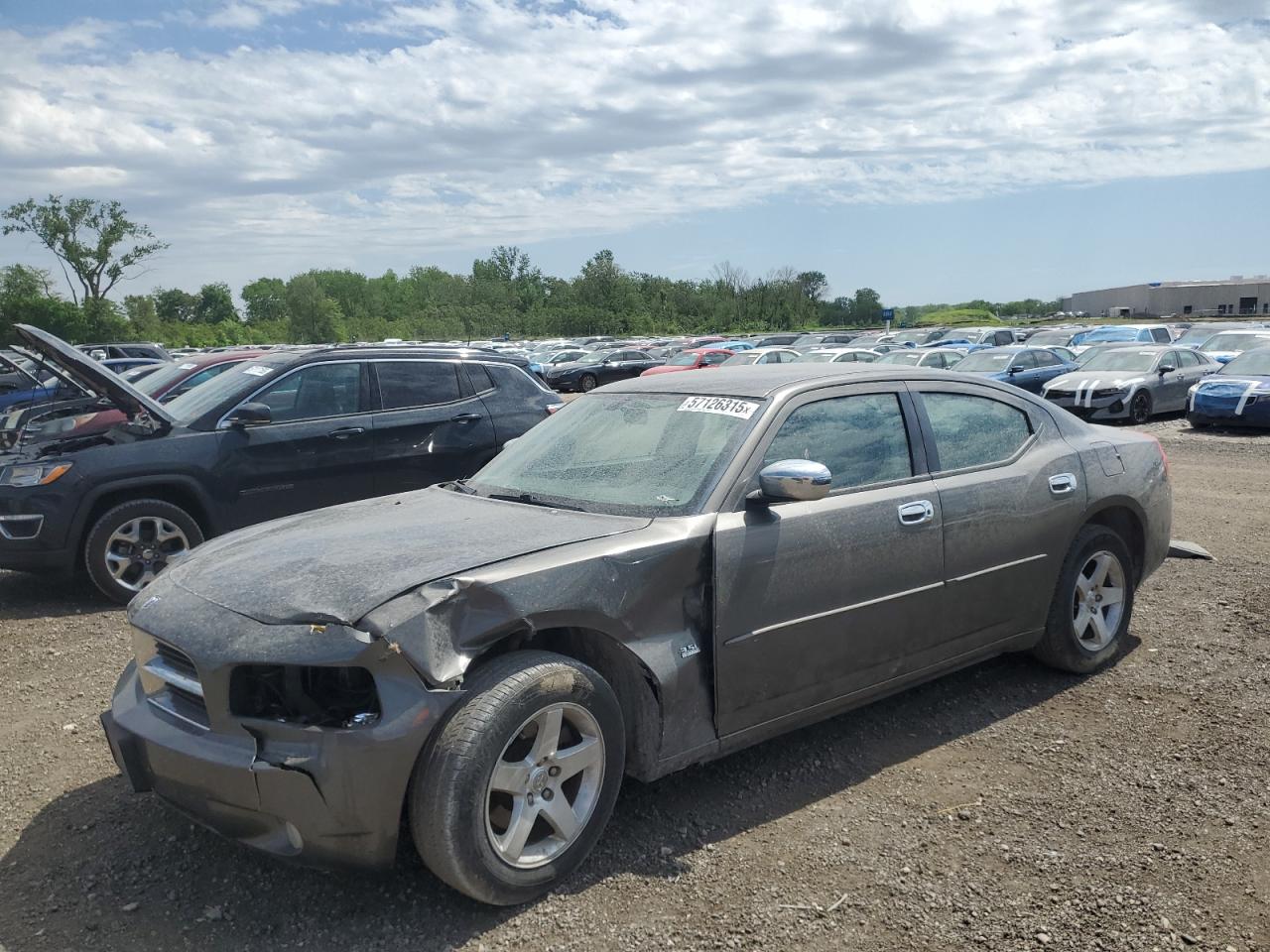 2010 Dodge Charger Sxt продається в Des Moines, IA - Front End