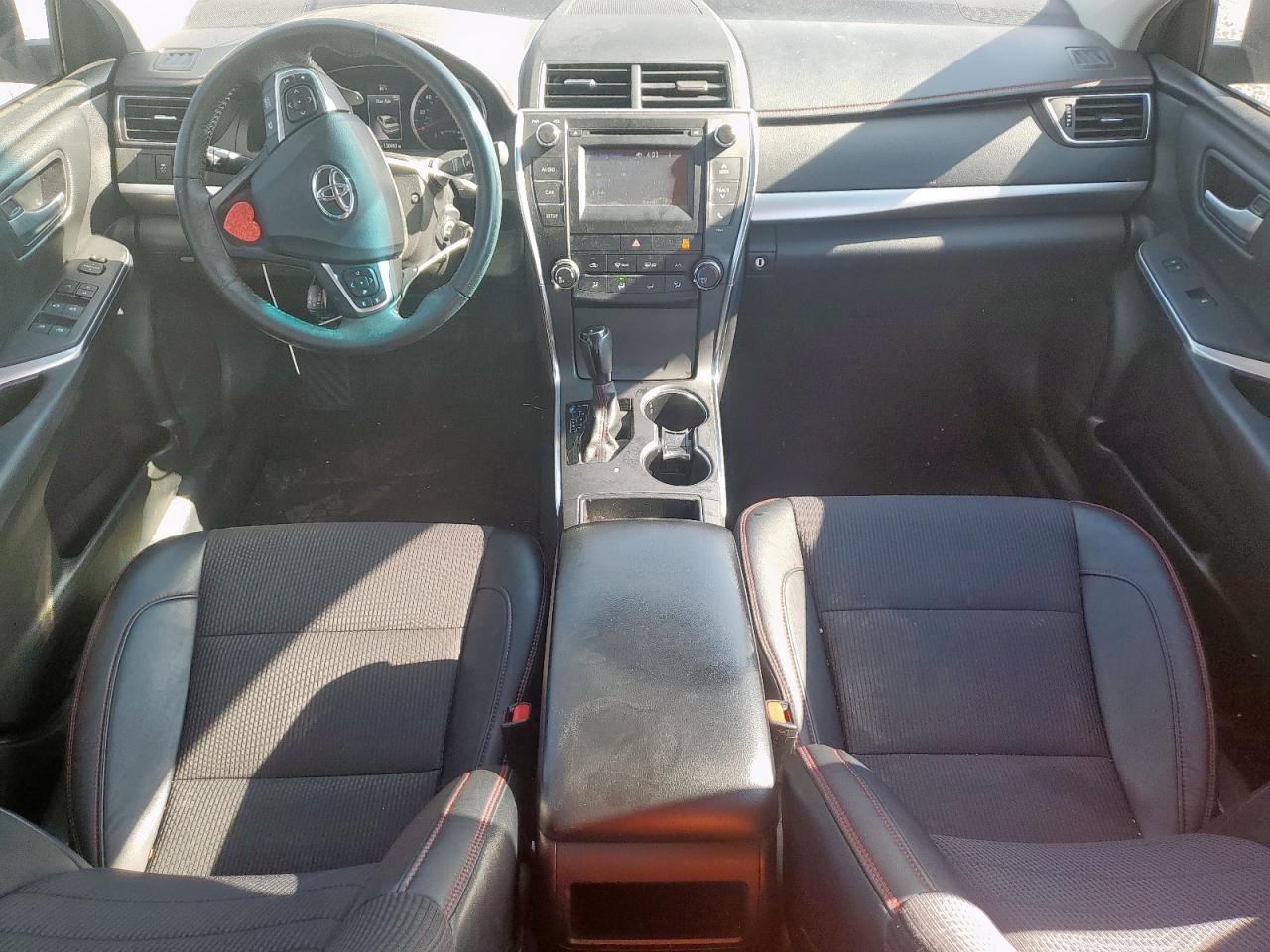 2016 Toyota Camry Le VIN: 4T1BF1FK8GU551653 Lot: 56015555