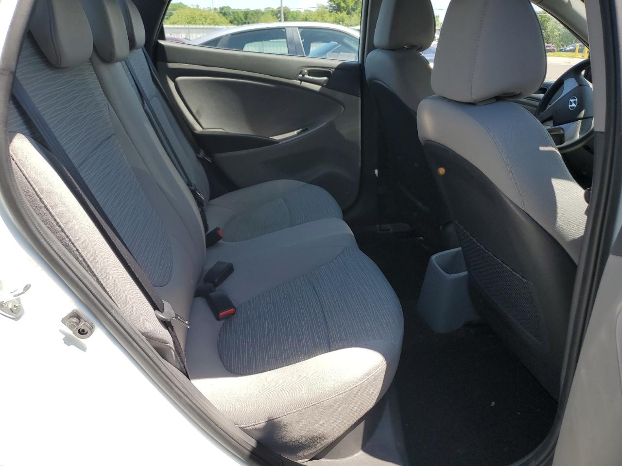 2015 Hyundai Accent Gls VIN: KMHCT4AE7FU804282 Lot: 56952675