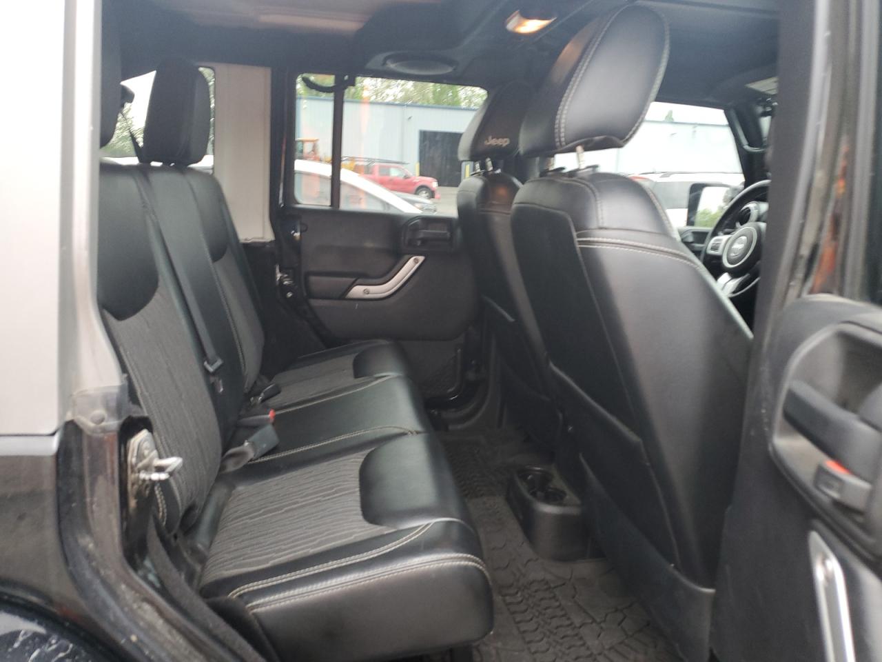 2014 Jeep Wrangler Unlimited Sport VIN: 1C4BJWDG6EL236822 Lot: 56942725