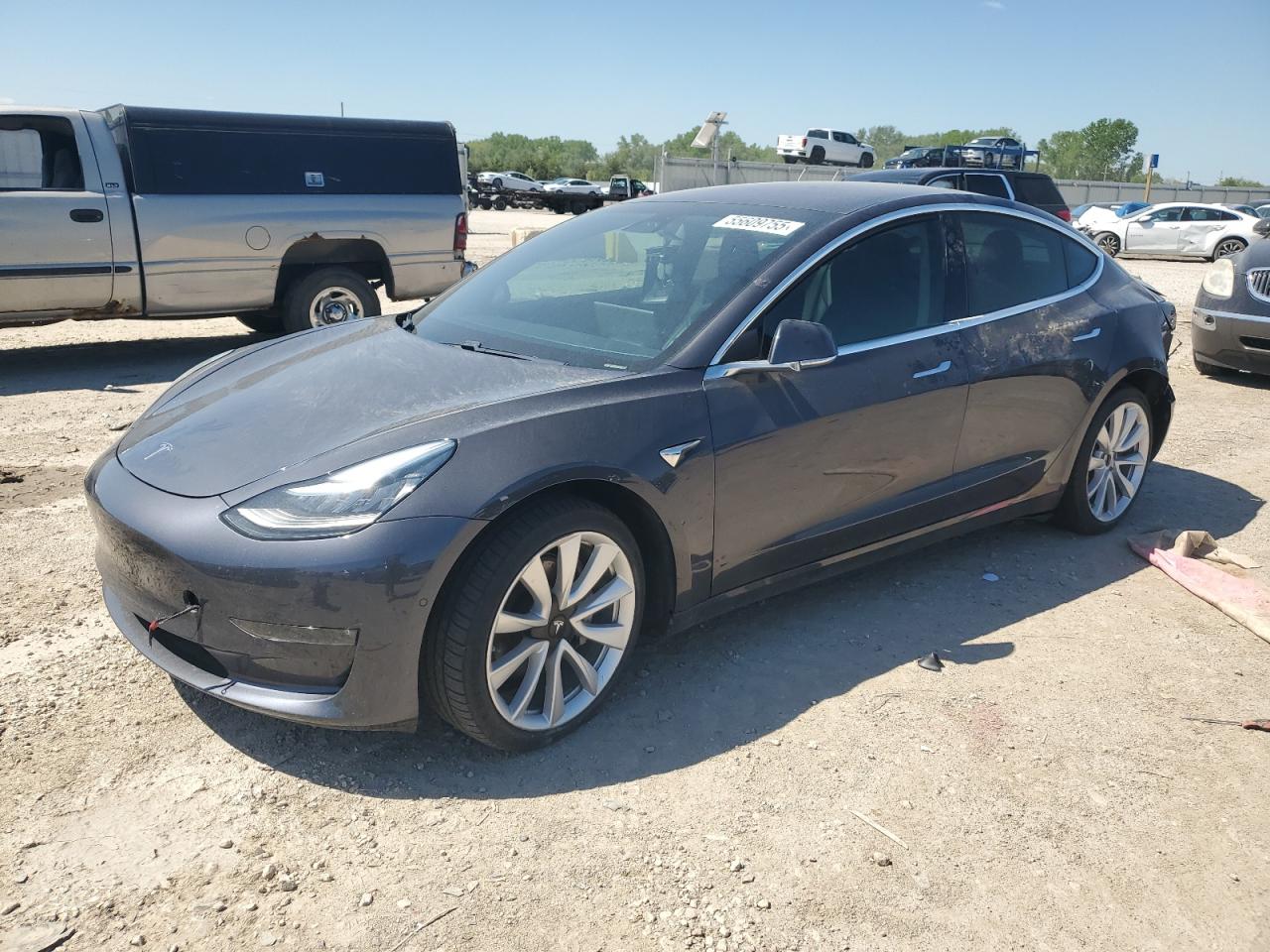 2018 Tesla Model 3 for Sale in Kansas City, KS - Rear End