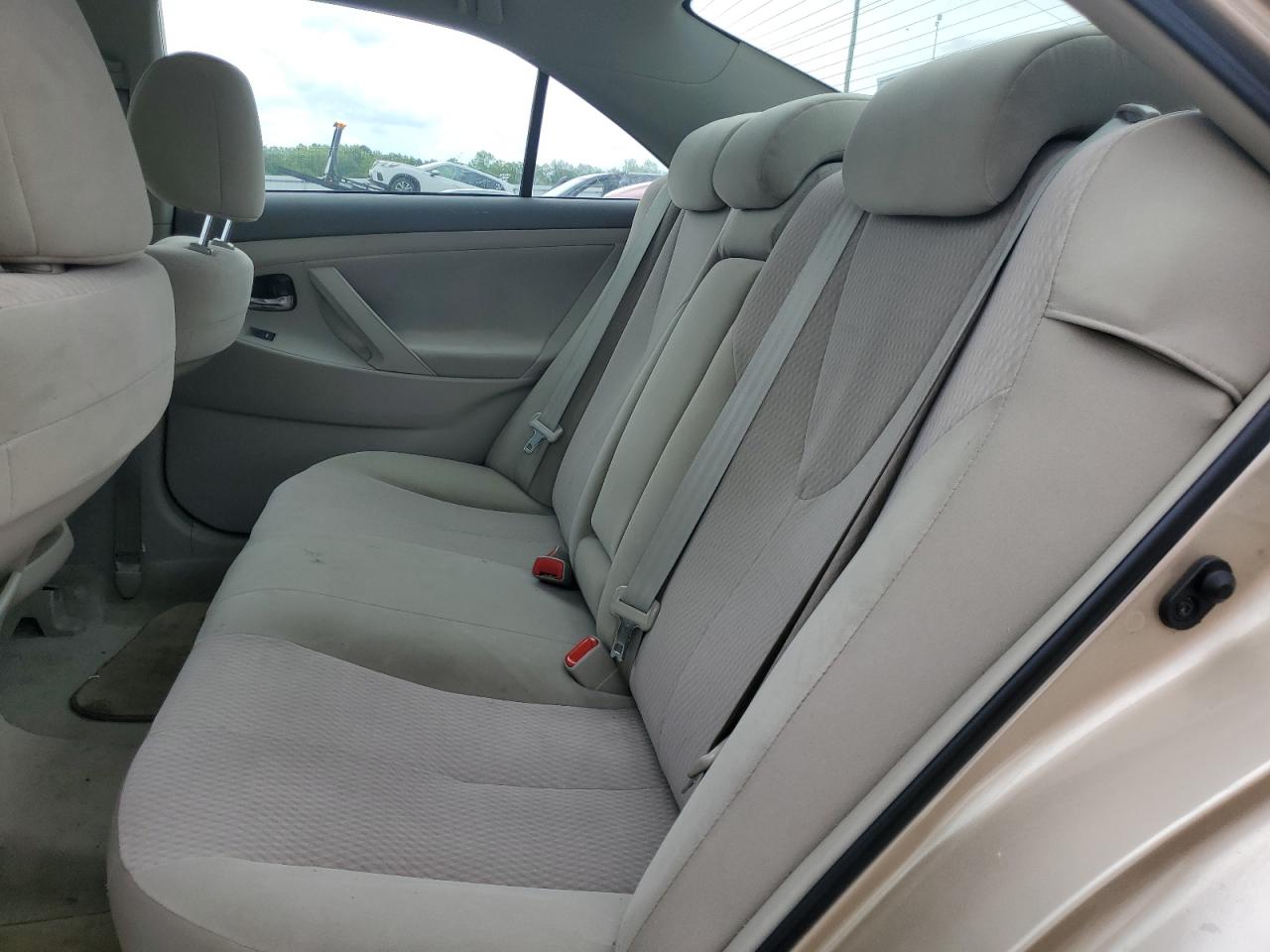 2010 Toyota Camry Base VIN: 4T1BF3EK4AU090262 Lot: 58736835