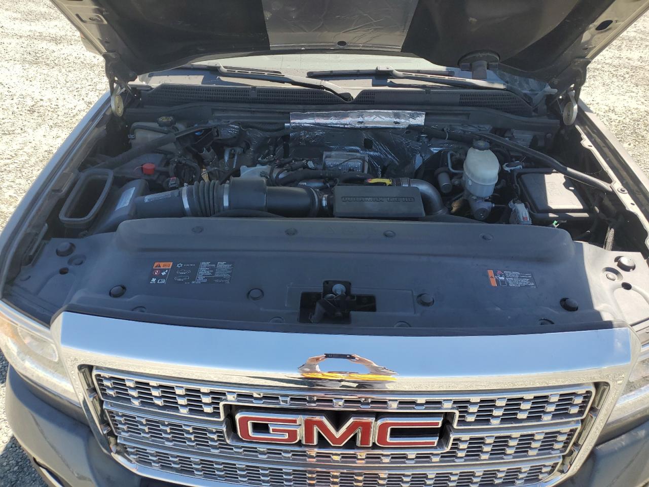 2018 GMC Sierra K2500 Denali VIN: 1GT12UEY6JF101420 Lot: 55831995