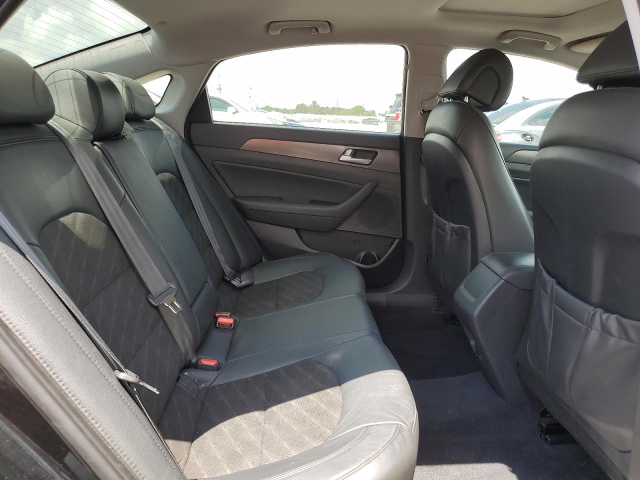 2016 Hyundai Sonata Sport VIN: 5NPE34AF0GH398492 Lot: 55411575