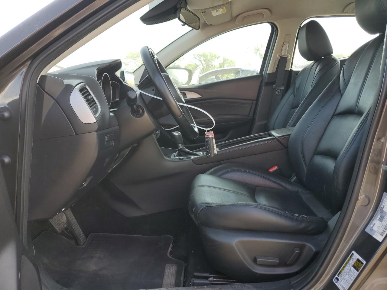 2017 Mazda 3 Touring VIN: 3MZBN1V77HM116002 Lot: 57122085
