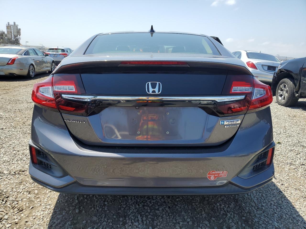 2018 Honda Clarity Touring VIN: JHMZC5F36JC014495 Lot: 56139675