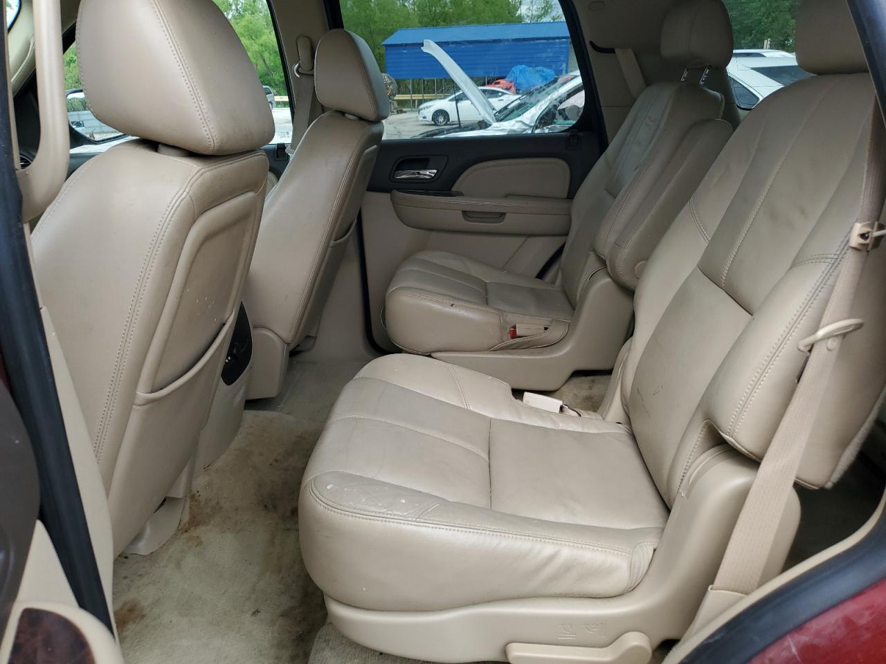 2008 GMC Yukon Denali VIN: 1GKFK63818J170385 Lot: 56486255