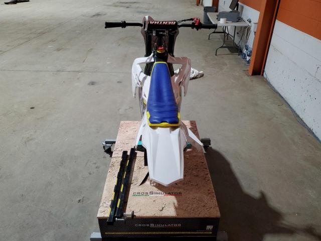 MOTO SIMULATOR
