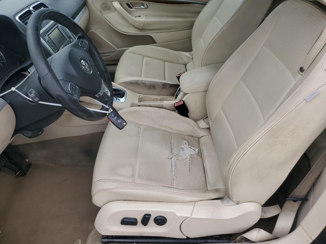 2012 Volkswagen Eos Komfort VIN: WVWBW7AH3CV005642 Lot: 55251845