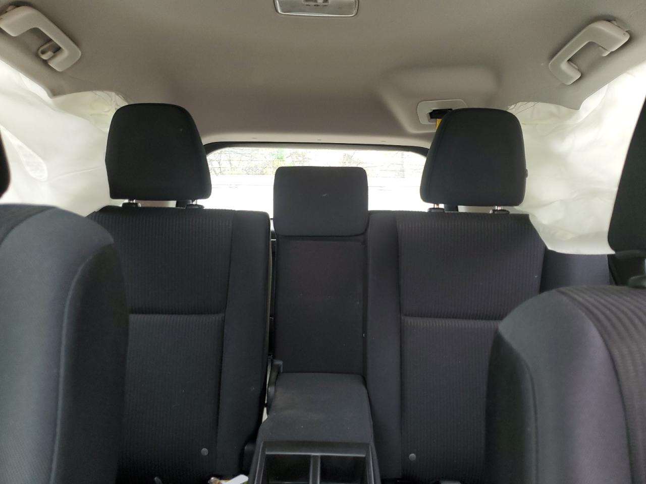 2017 Toyota Rav4 Le VIN: JTMBFREV9HJ145947 Lot: 56492785