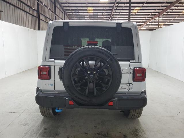  JEEP WRANGLER 2024 Srebrny
