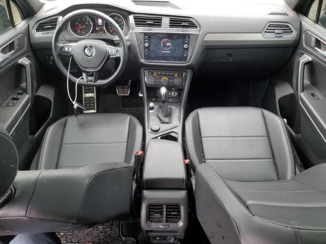  VOLKSWAGEN TIGUAN 2021 Серебристый