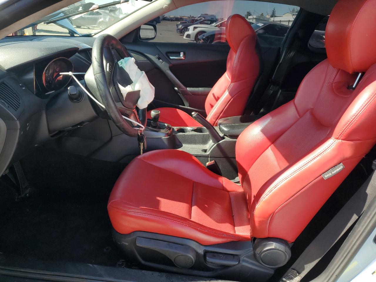 2011 Hyundai Genesis Coupe 2.0T VIN: KMHHT6KD3BU054297 Lot: 56936175
