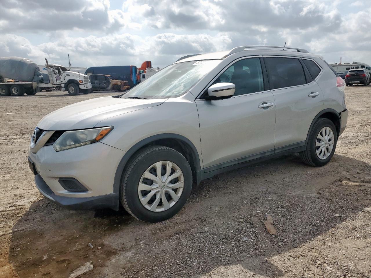2016 Nissan Rogue S for Sale in Houston, TX - Rear End