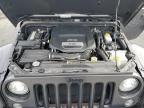 2018 Jeep Wrangler Unlimited Sahara   zu verkaufen in Exeter, RI - Side
