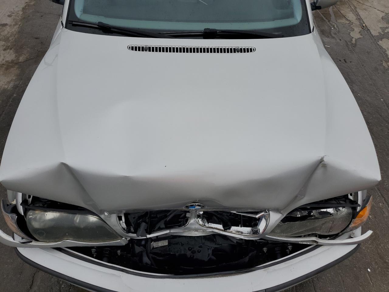 2004 BMW 330 I VIN: WBAEV53464KM35051 Lot: 55974895