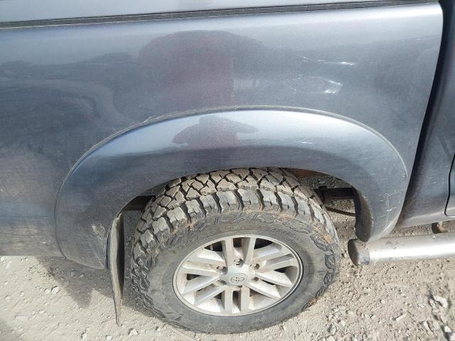 2016 TOYOTA HILUX INVI