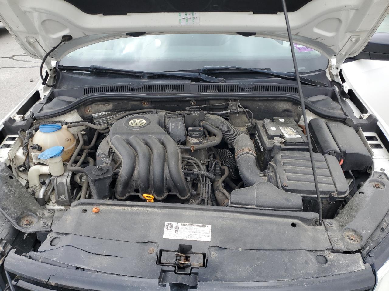 2012 Volkswagen Jetta Base VIN: 3VW1K7AJ6CM353923 Lot: 58059285