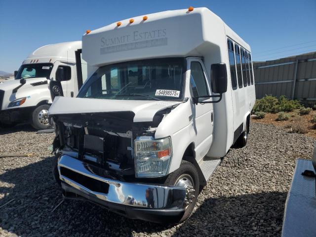 2016 Ford Econoline E350 Super Duty Cutaway Van