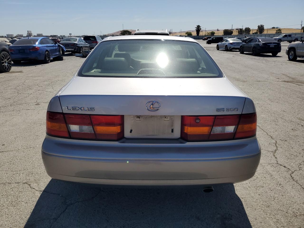 1997 Lexus Es 300 VIN: JT8BF22G4V0004569 Lot: 58589395