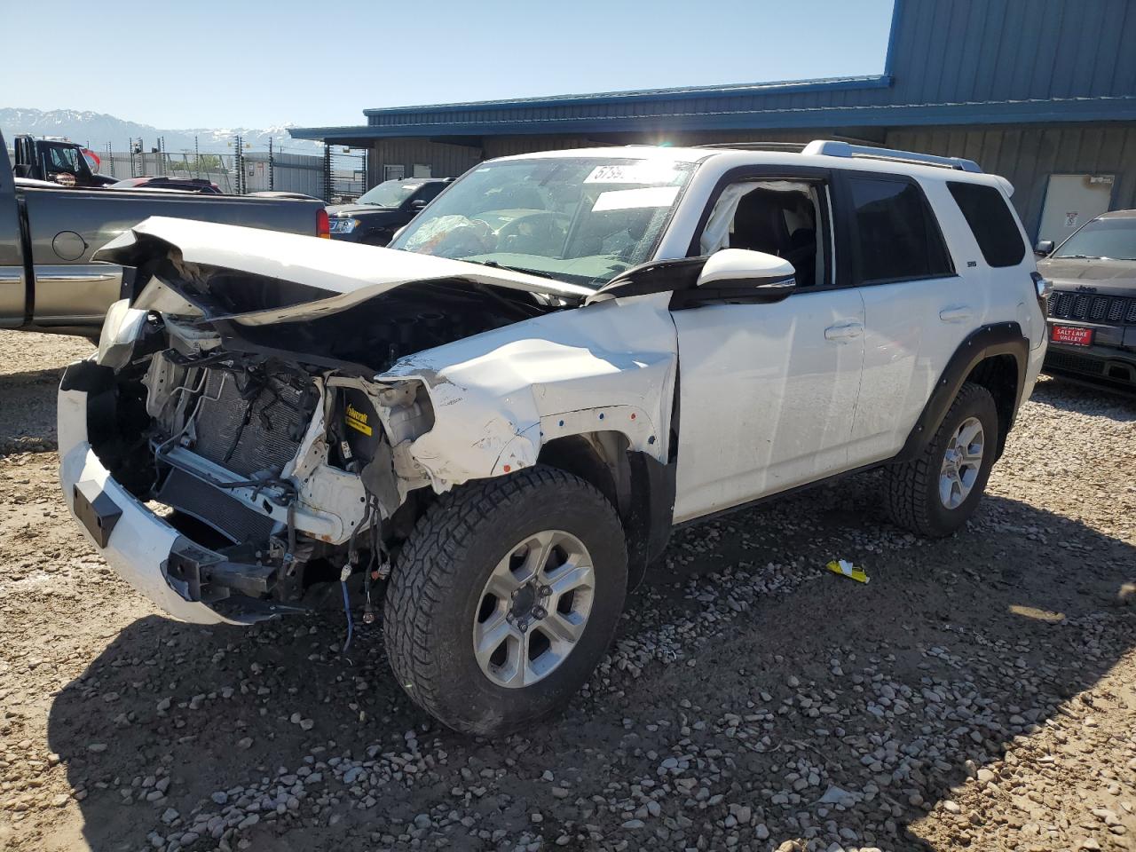 2018 Toyota 4Runner Sr5/Sr5 Premium for Sale in Magna, UT - Front End