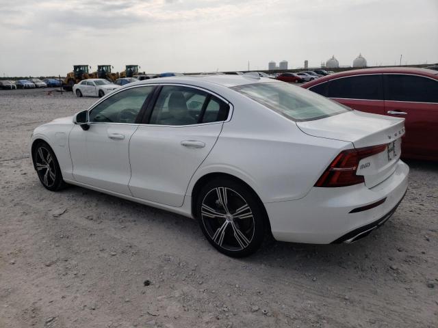  VOLVO S60 T8 REC 2022 Белы