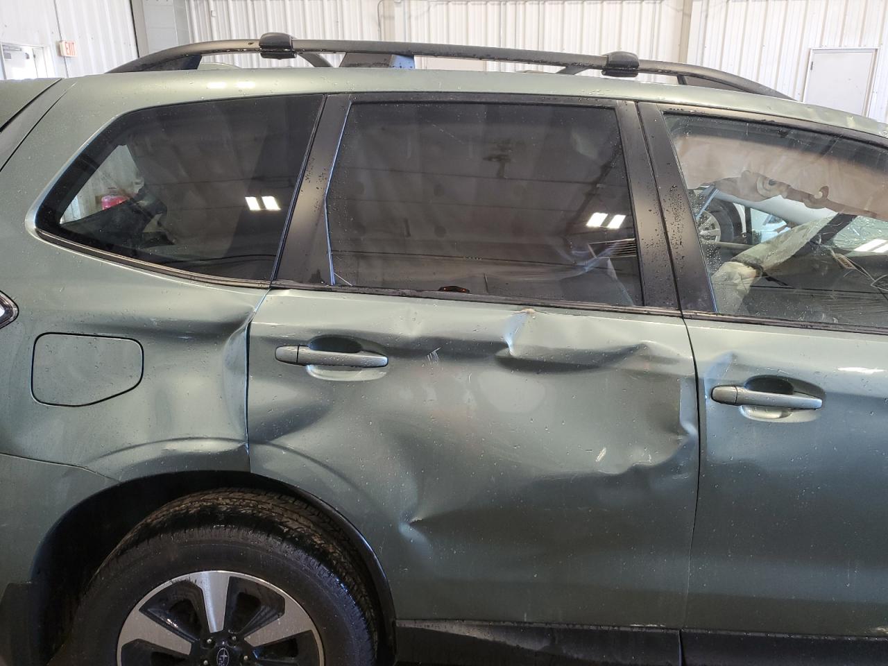 2018 Subaru Forester 2.5I Premium VIN: JF2SJAEC3JH552448 Lot: 56983465