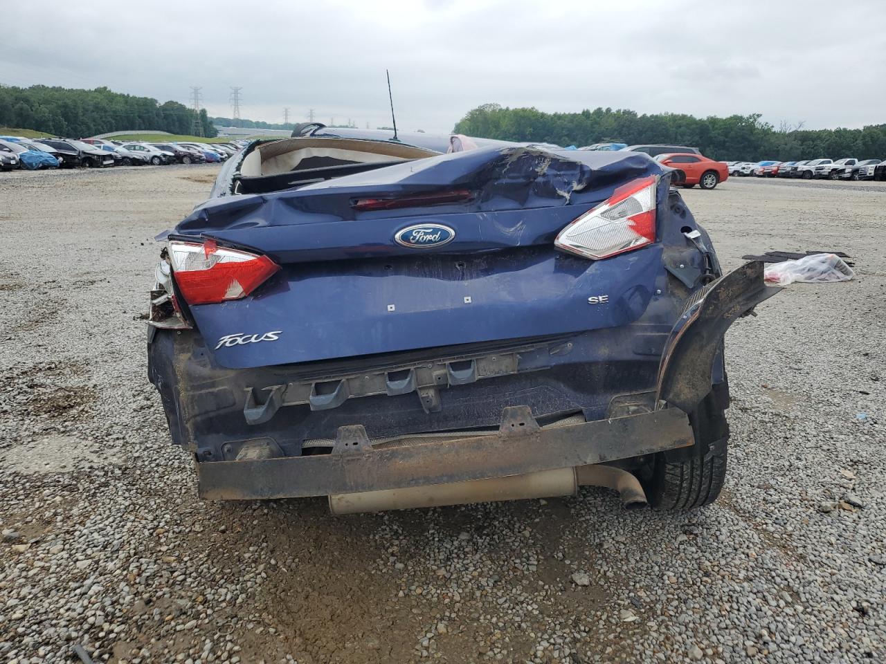 1FAHP3F21CL107852 2012 Ford Focus Se