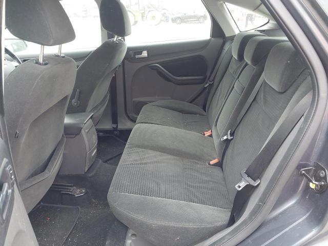 2005 FORD FOCUS GHIA