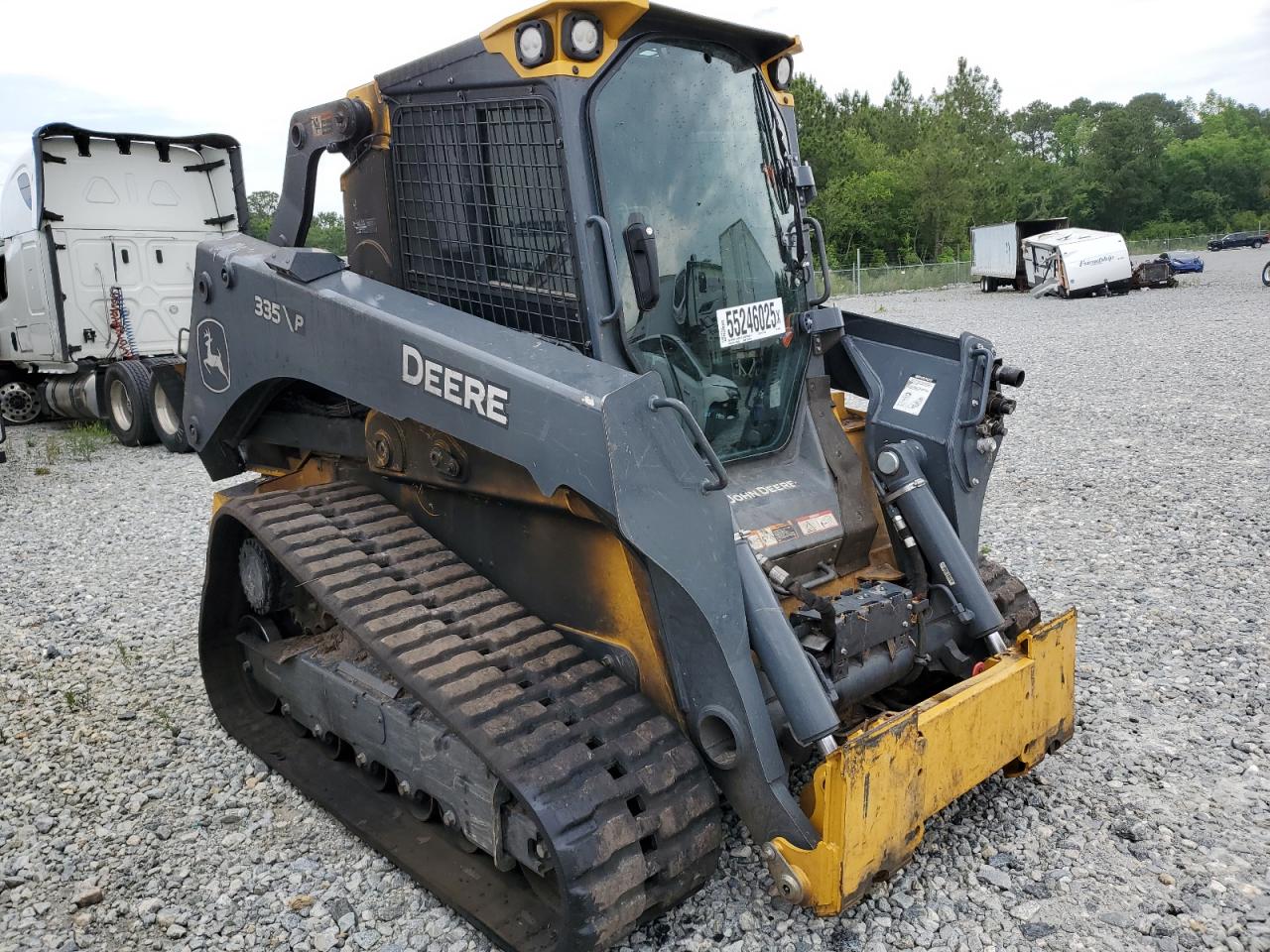 Tifton, GA에서 판매 중인 2025 John Deere 335 Trkldr - Burn