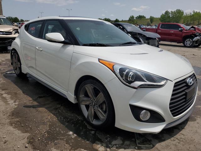  HYUNDAI VELOSTER 2015 Білий