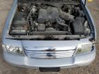 2003 Ford Crown Victoria Lx продається в London, ON - Front End