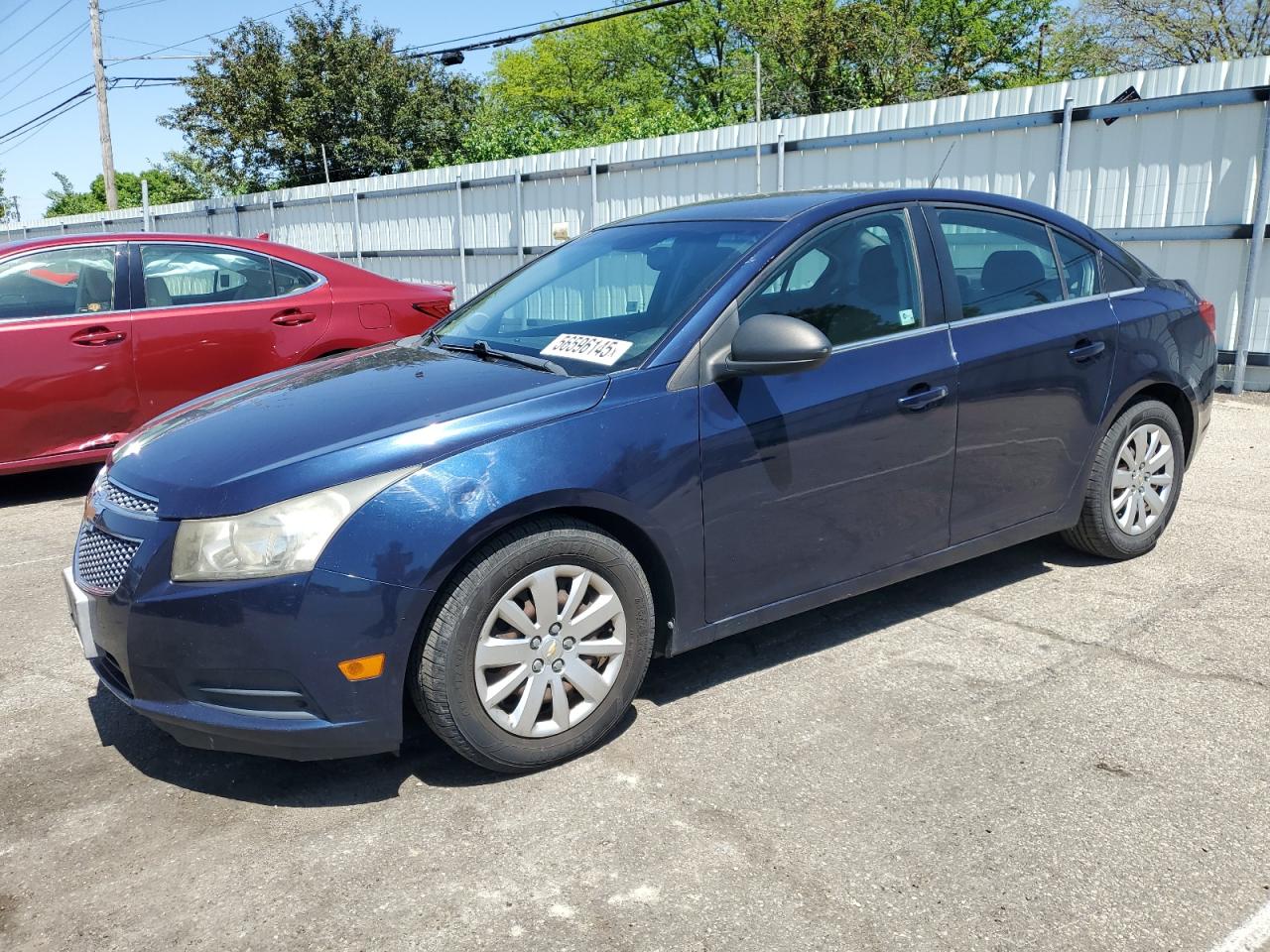 2011 Chevrolet Cruze Ls продається в Moraine, OH - Rear End